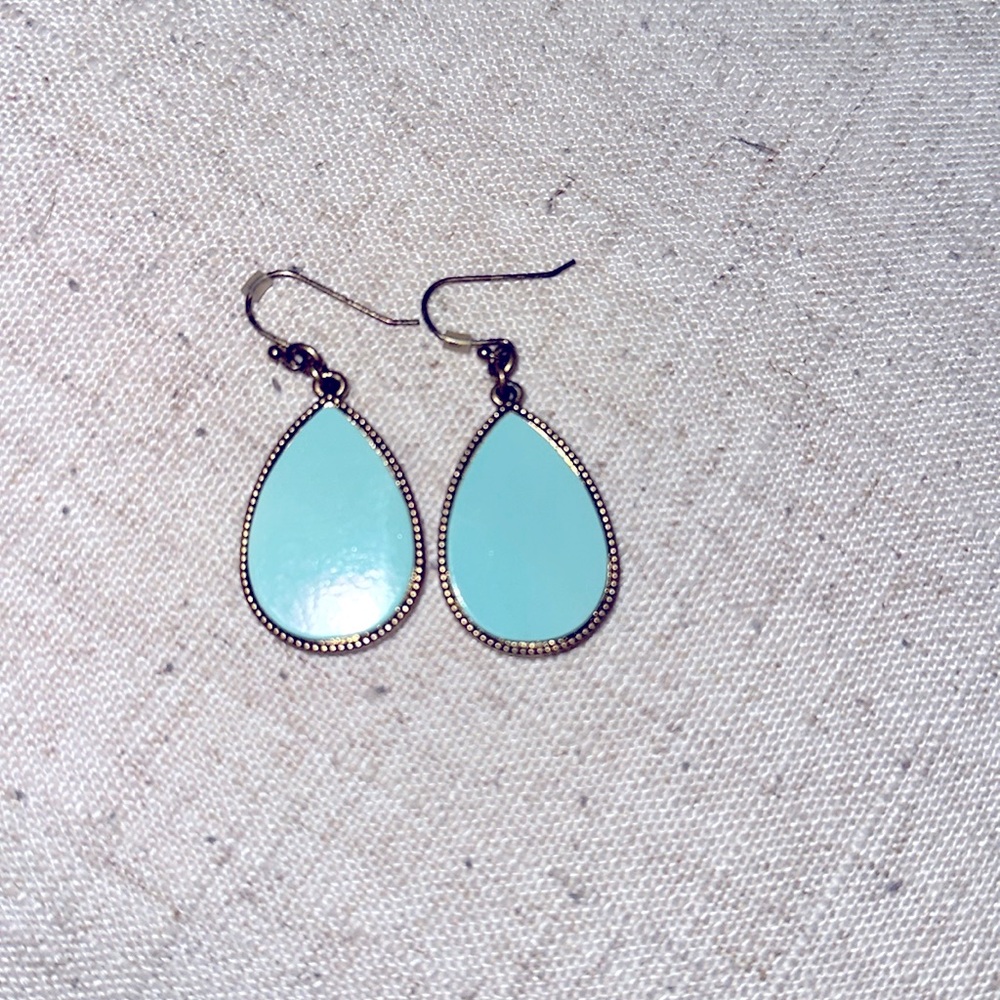 Light turquoise danglers